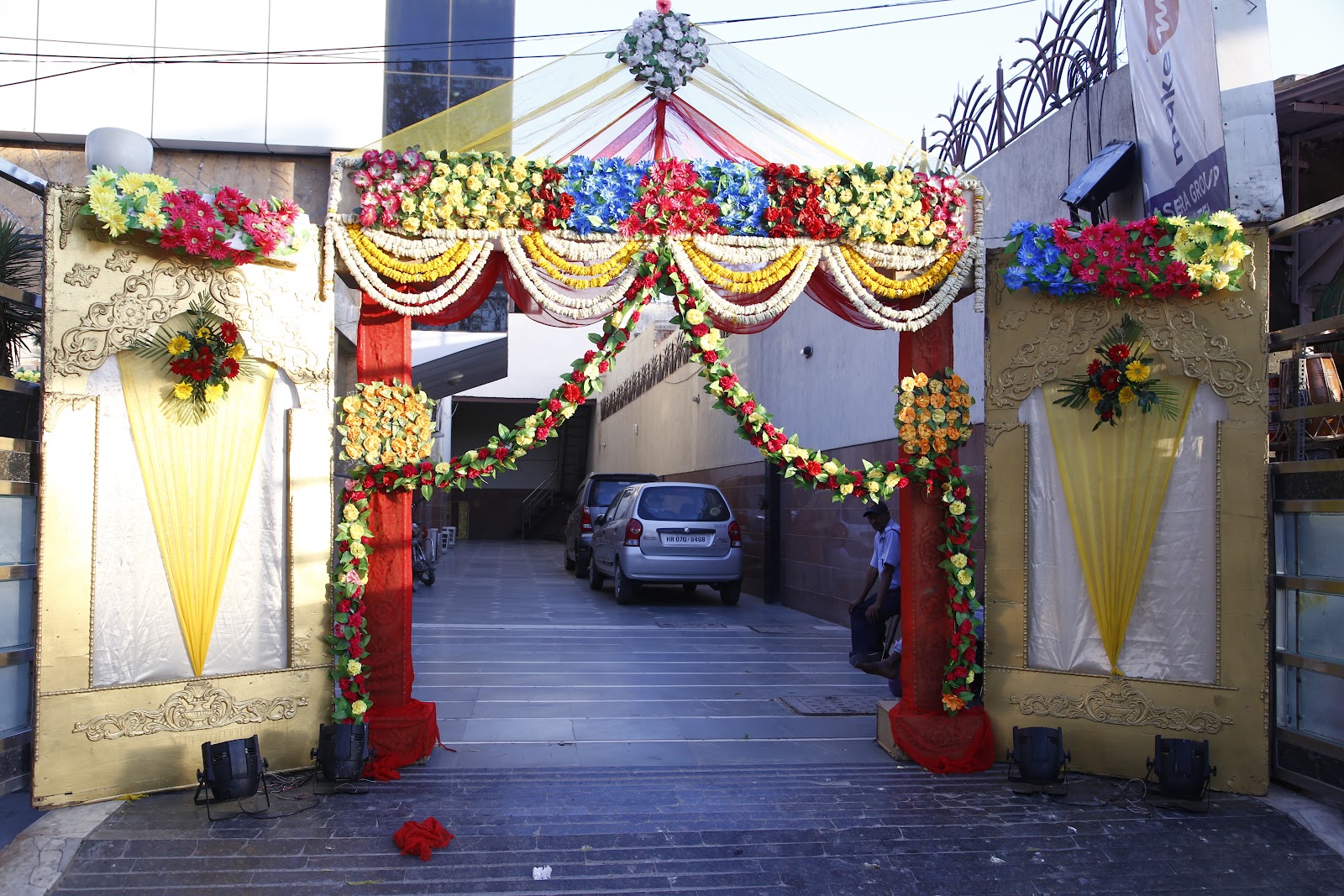 Hotel Basera Vrindavan