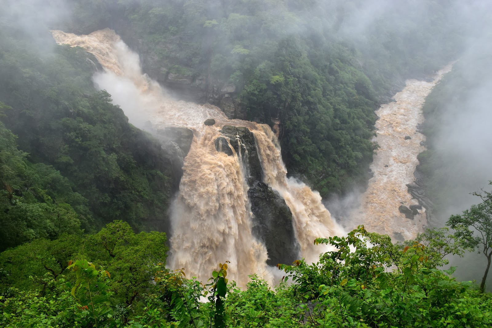 Magod Waterfalls