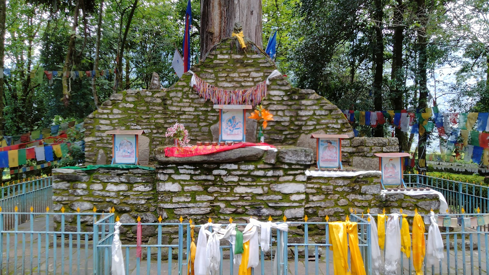Norbu gang, Coronation throne of Namgyal Dynasty