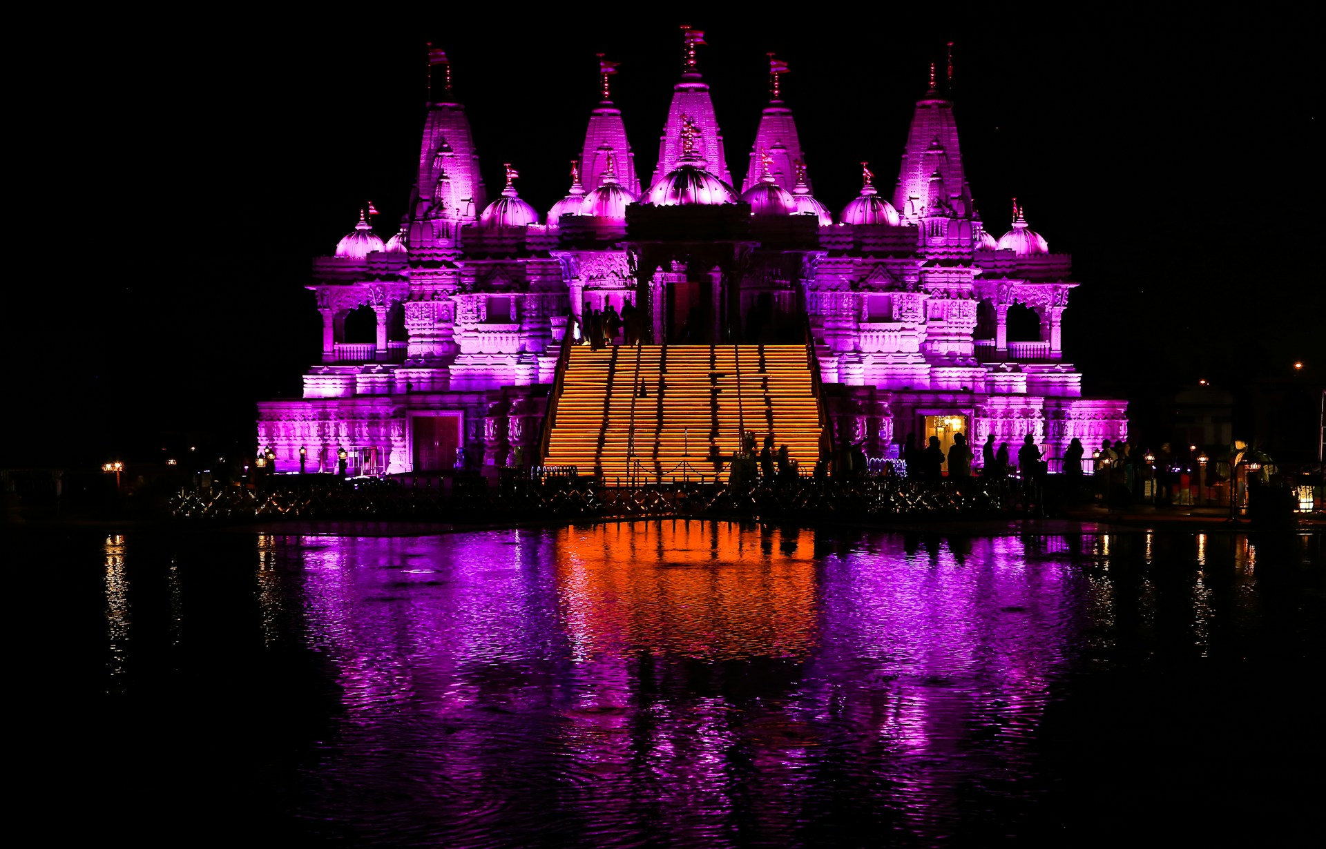 Divine Getaway: Mathura-Vrindavan 2 Days & 1 Night Tour Package